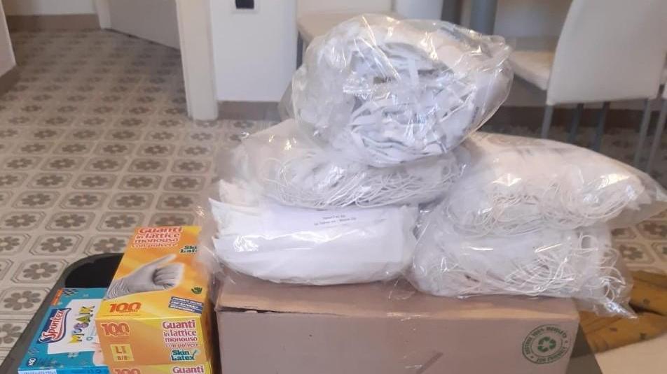 Camici cinesi fuori norma sequestrati beni della Demar
