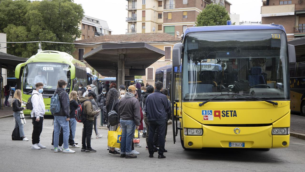 Emilia Romagna: Il biglietto sul bus urbano? Ora si può fare anche con carta di credito o bancomat
