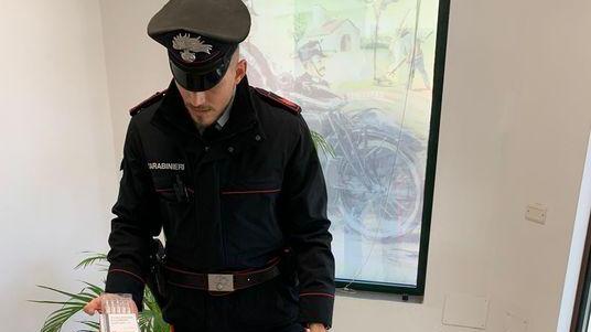 Traffico illecito di anabolizzanti per sportivi e palestre: denunciato 28enne
