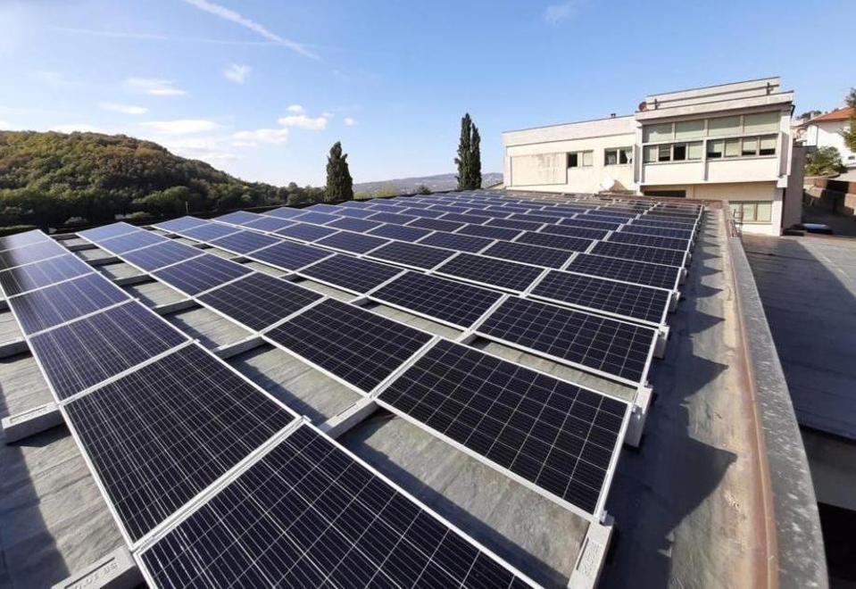Led e impianto fotovoltaico per un comune più ecologico