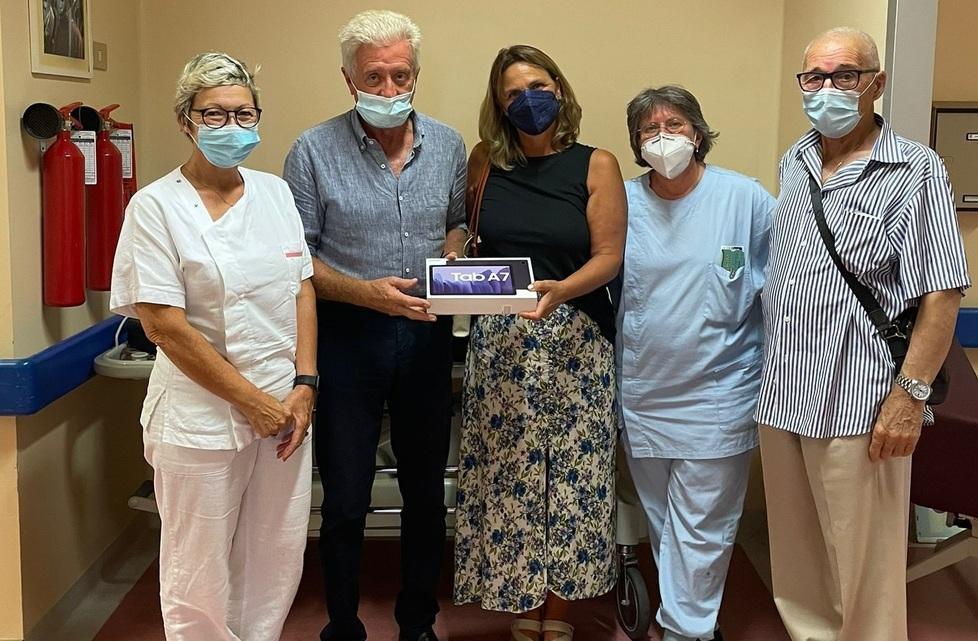 Regalato al reparto di cardiologia un tablet