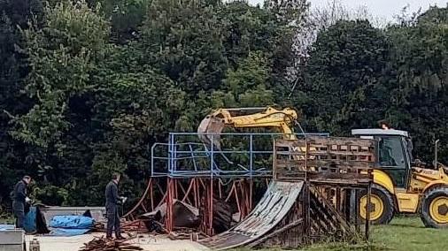 Addio allo skate park degradato e pericoloso Ieri è stato smantellato