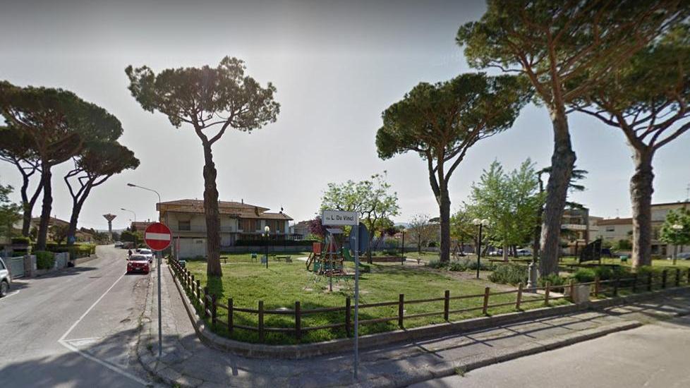 Un parco del paese intitolato a Thomas a un anno dalla sua morte