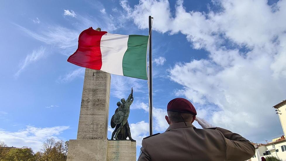 Corone d’alloro per i nostri Caduti
