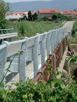 Ponte sommergibile chiuso per lavori 
