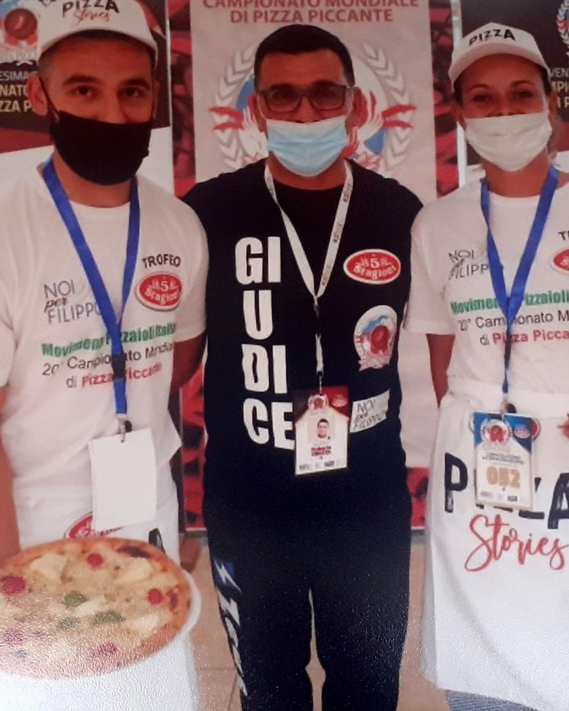 Cuoco oroseino quarto ai mondiali di pizza piccante in Calabria