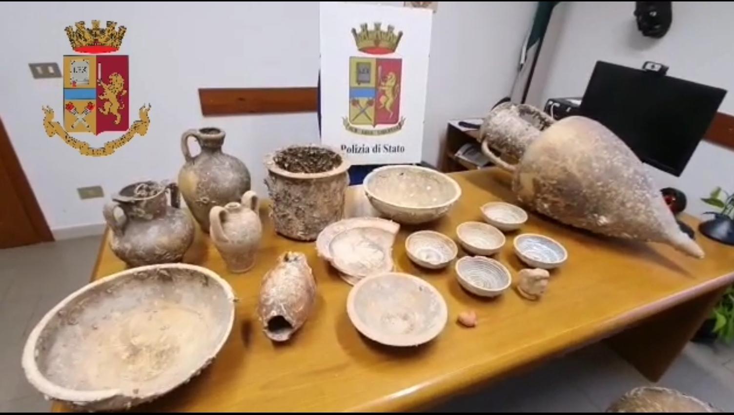 Quartu, nelle sue reti pesci e beni archeologici: pescatore indagato