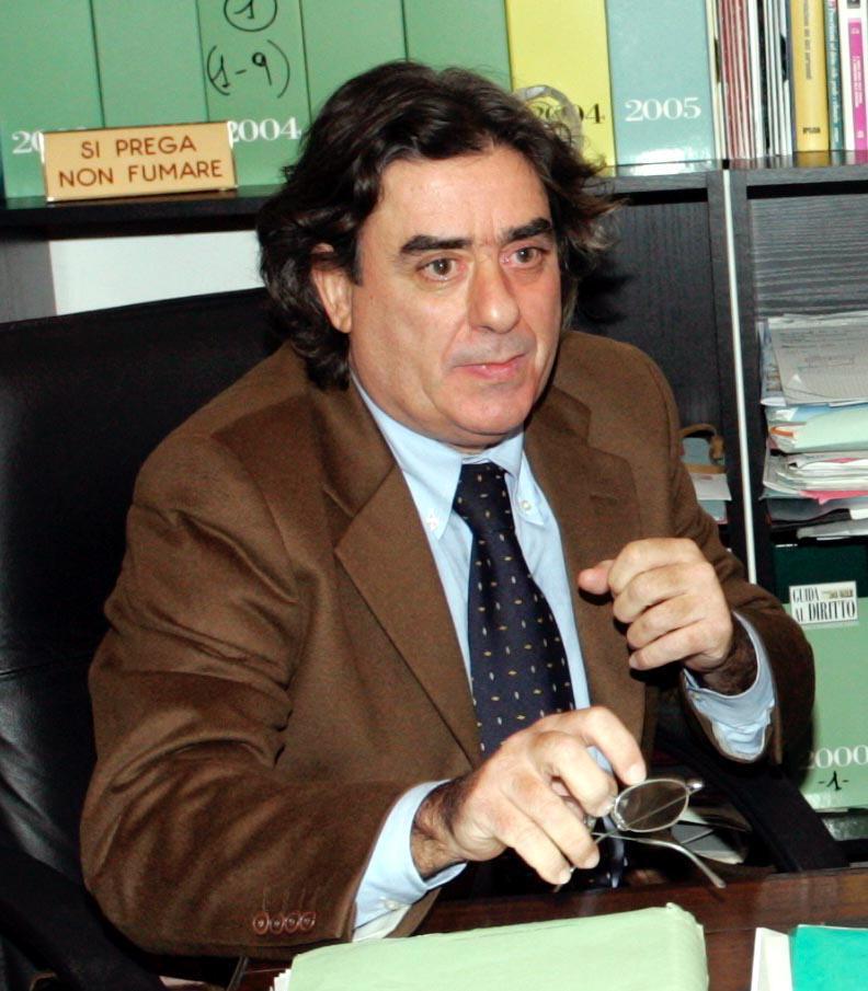 L'ex viceprefetto Giovanni Daveti