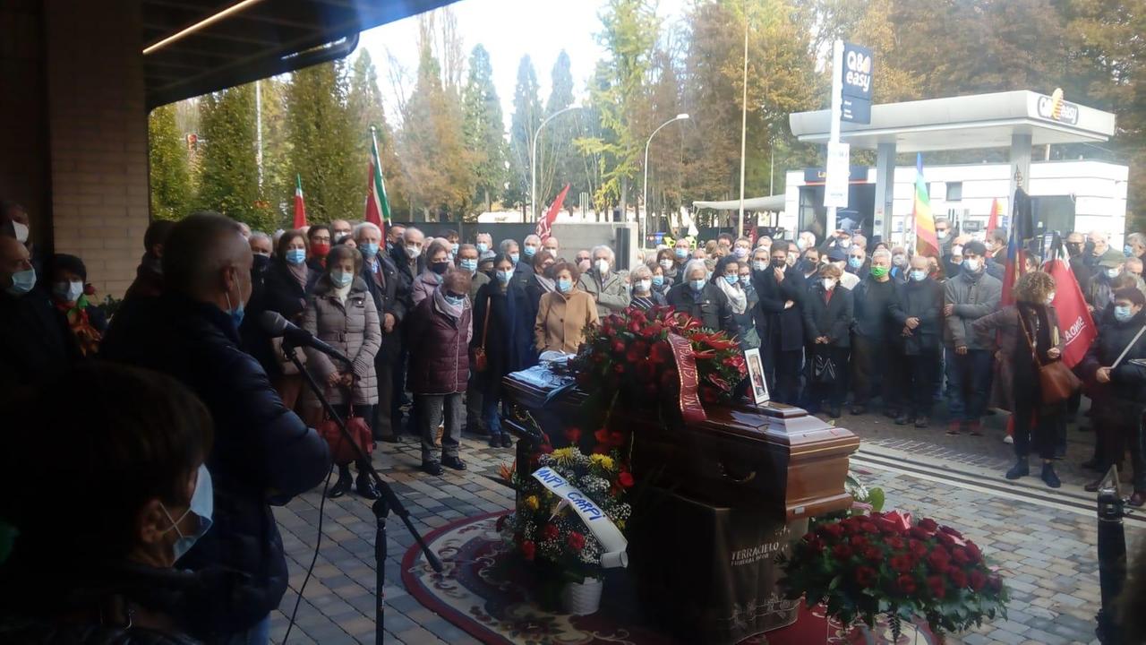 Carpi, l'addio a Agostino Rota. In tanti al funerale
