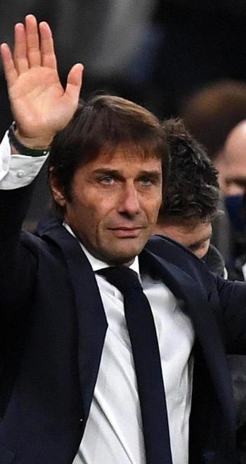 Standing ovation per Conte e subito una vittoria 