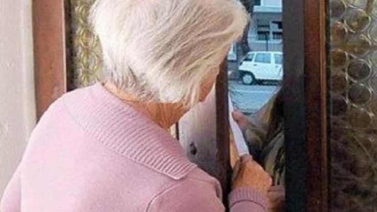 Marcella, 80 anni, caccia il ladro «Macché maresciallo, se ne vada»