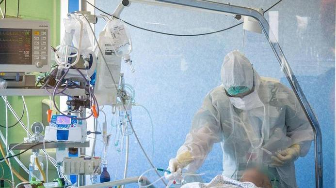 Il virus rialza la testa Sono 51 i nuovi casi in provincia di Prato
