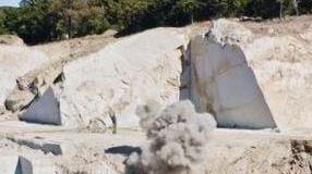 Studiosi Unife in Sardegna Gli scarti di granito da inquinanti a risorsa