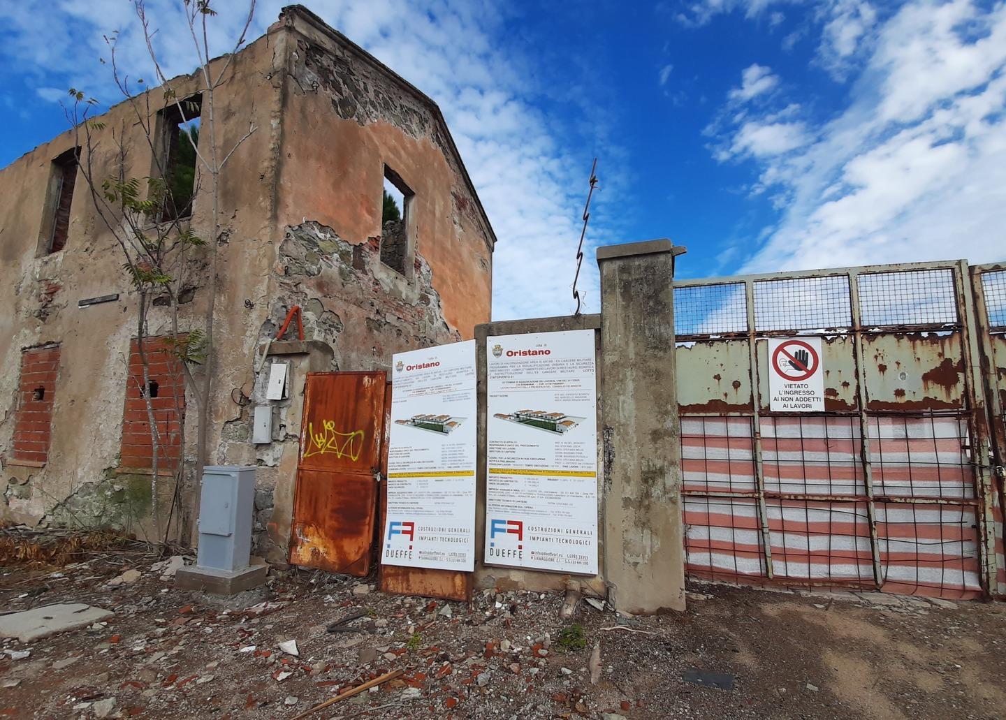 Ex carcere militare, avanti adagio 