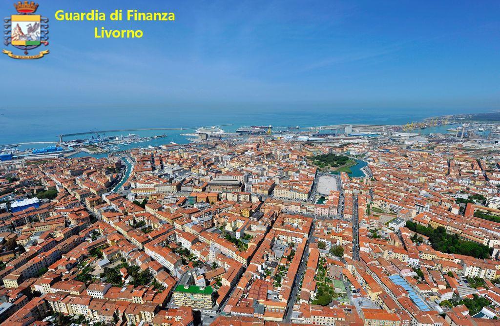 Una panoramica di Livorno (foto d'archivio)