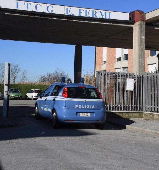 Studenti pronti allo sciopero contro il pugno di ferro