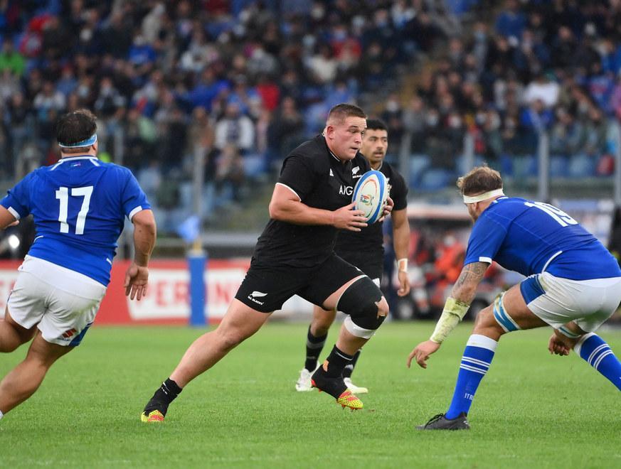 L’Italia gioca e difende bene contro i “mostri” All Blacks 