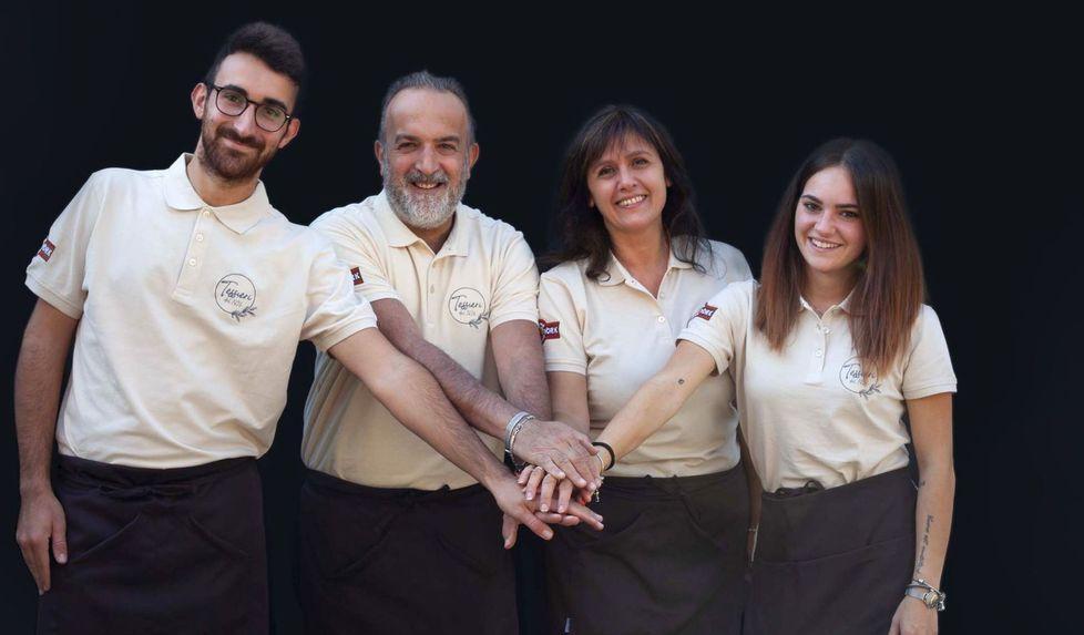 Il bar Tessieri riparte con la gestione di Veronica Giusti lucchese di 23 anni 