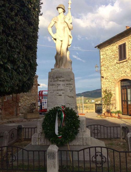 Oggi la cerimonia in memoria dei caduti Il corteo parte alle 11