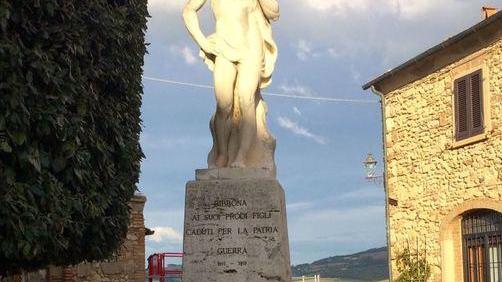 Oggi la cerimonia in memoria dei caduti Il corteo parte alle 11