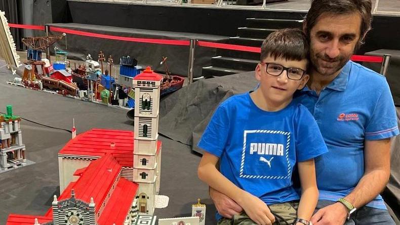 Le dirette Fb di Biffoni diventano costruzioni al festival nazionale dei maghi della Lego