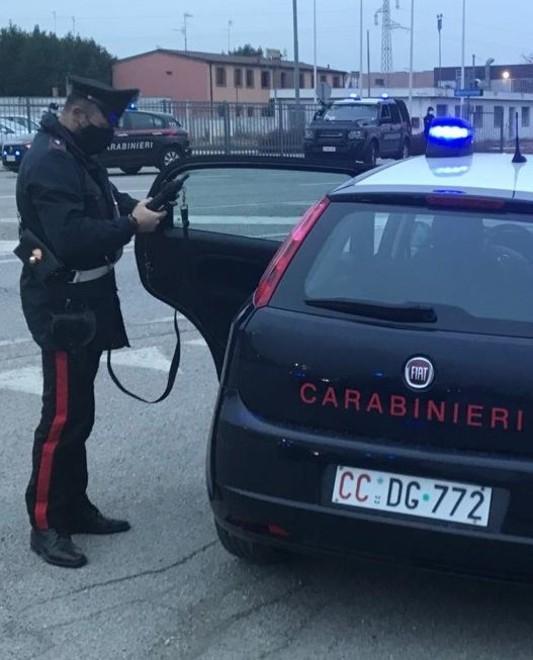 Aveva 6 dosi di cocaina arrestato dai militari 