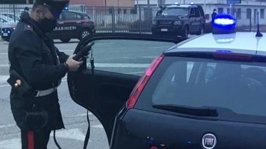 Aveva 6 dosi di cocaina arrestato dai militari