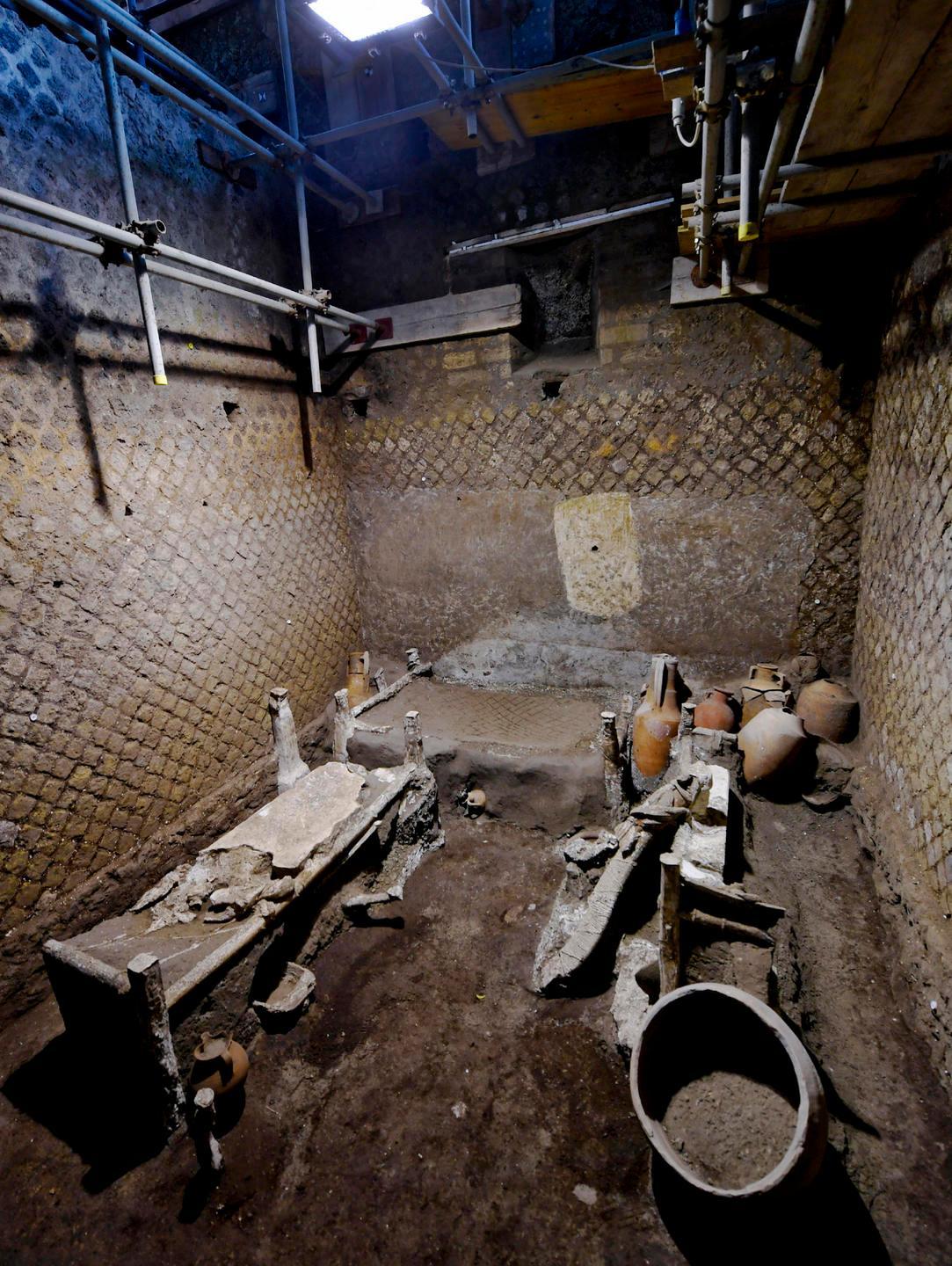 A Pompei affiora la stanza degli schiavi 