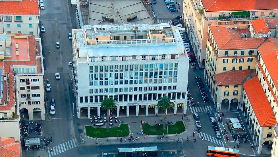 I comitati anti-discoteca in piazza Grande: ora portano una lettera anche in procura 