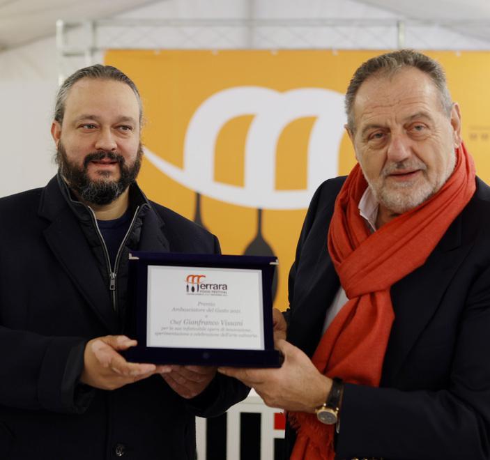 Vissani: manca il personale nella ristorazione, stop al reddito di cittadinanza 