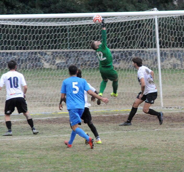 I portieri sono i migliori in campo nonostante i tre gol incassati