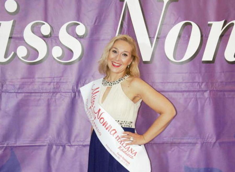 Le pisane in grande spolvero alla finale del concorso nazionale di “Miss Nonna” 