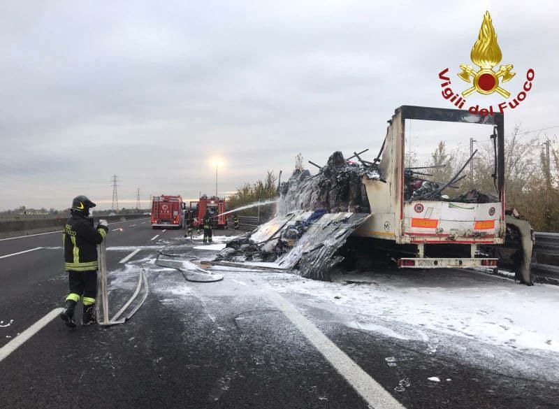 Tir a fuoco all’alba: sul posto 4 squadre dei vigili del fuoco