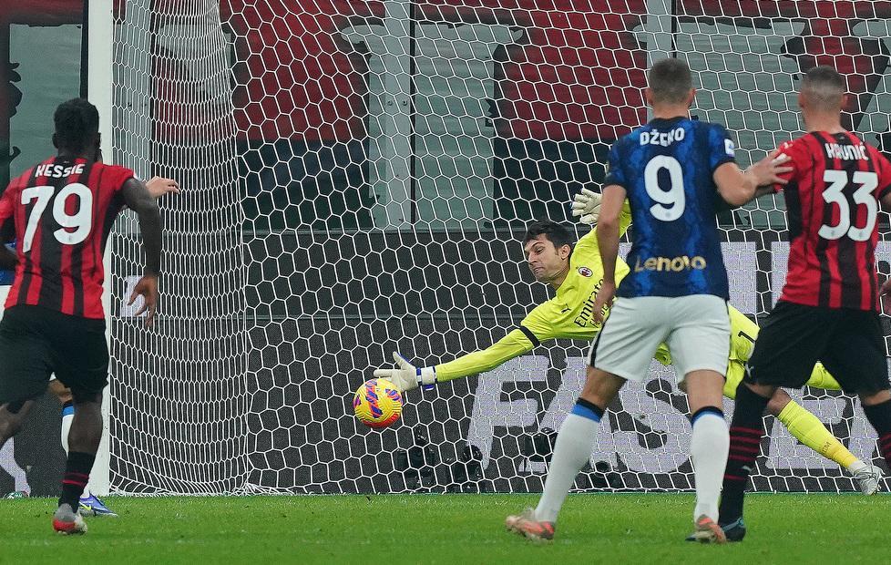 Pioli: «Noi coraggiosi» Inzaghi: «Peccato meritavamo di più» 