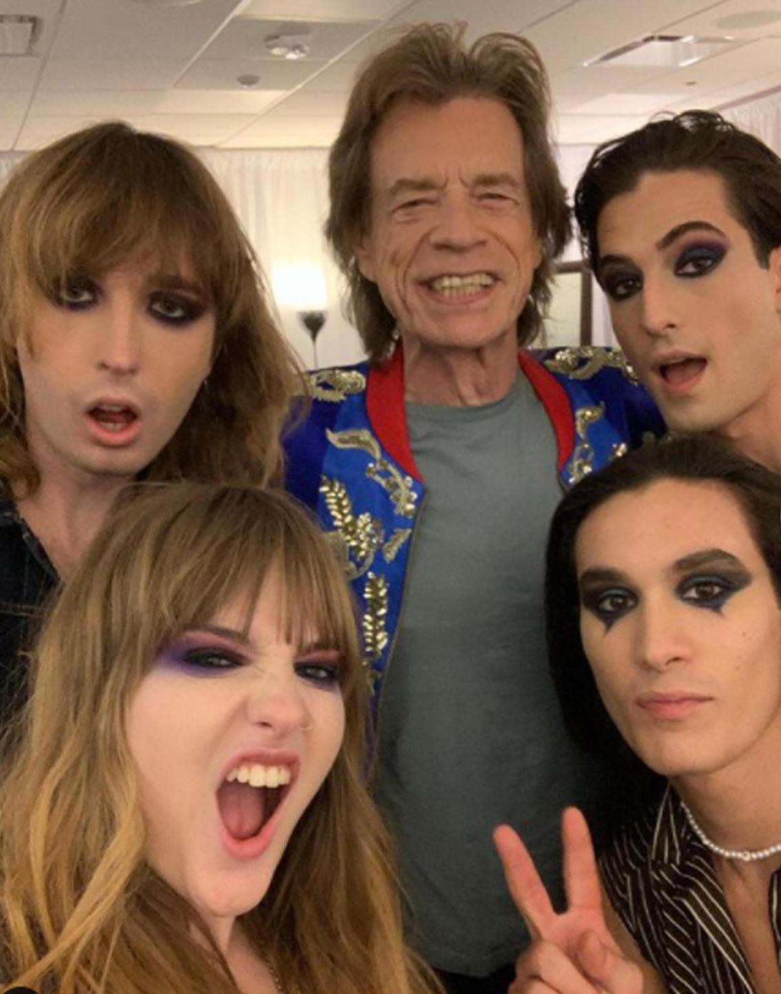 Le rughe di Mick la rabbia dei Måneskin notte di grande rock 