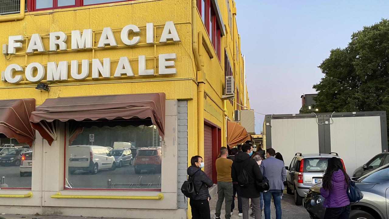 Ferrara, dai tamponi in farmacia spuntano i positivi
