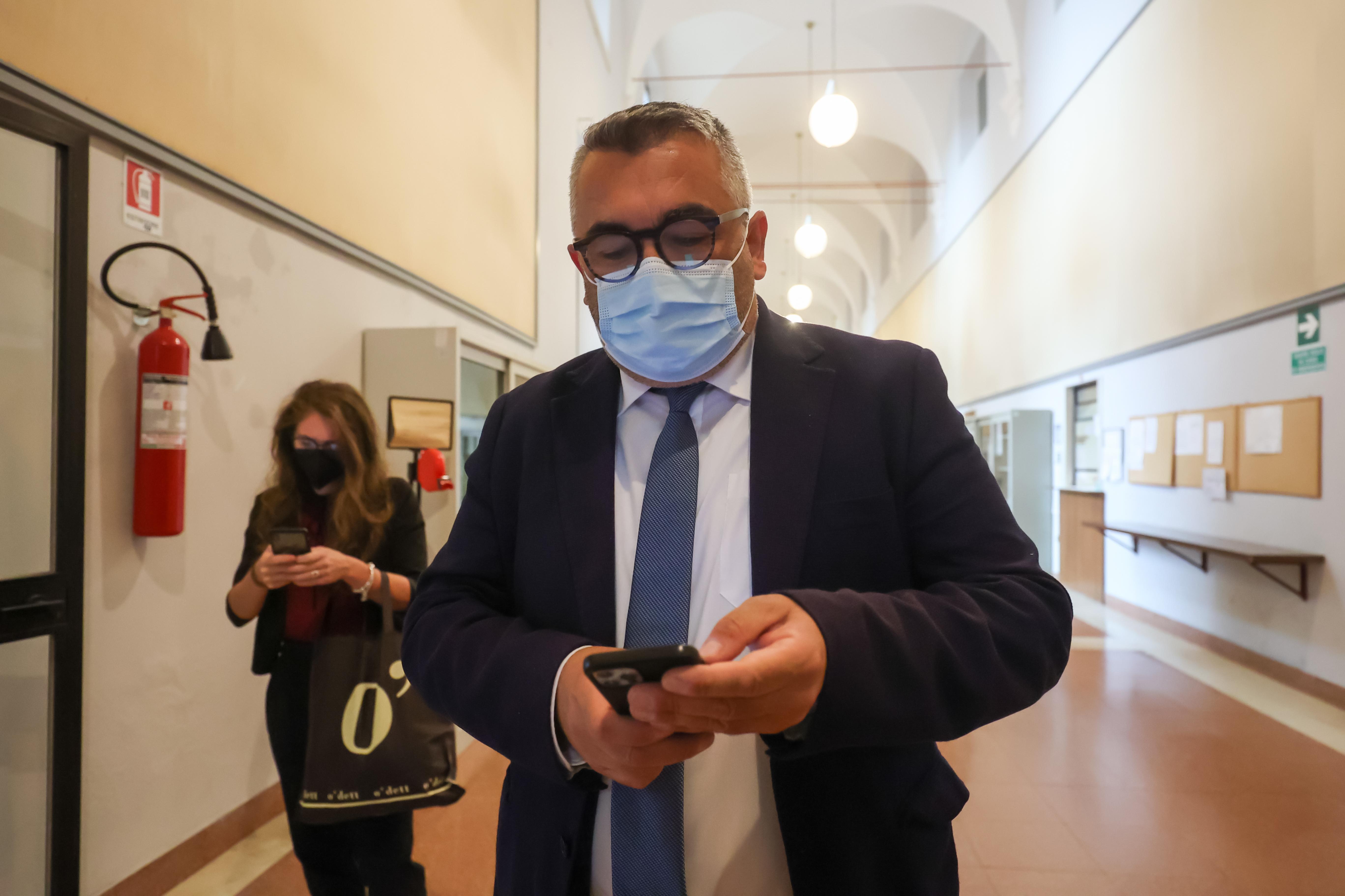 Ferrara, minacciato di morte e odiato sul web: i processi di Naomo nel ruolo di vittima 