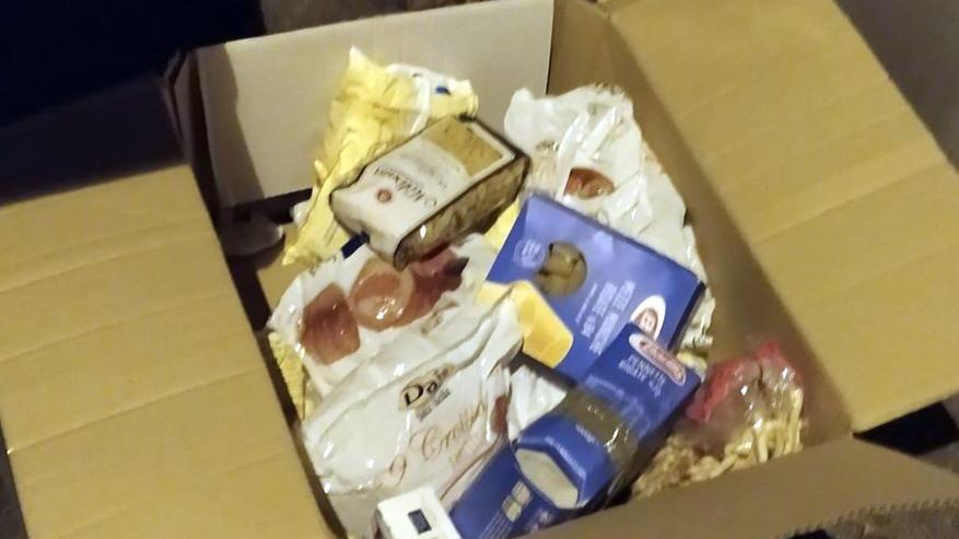 Argenta, cibo abbandonato per strada: gesto di spreco che si ripete