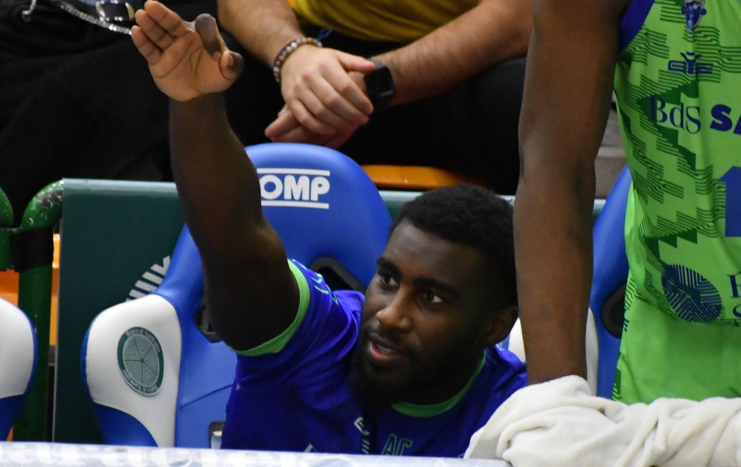 La Dinamo resuscita e spazza via il Riesen 