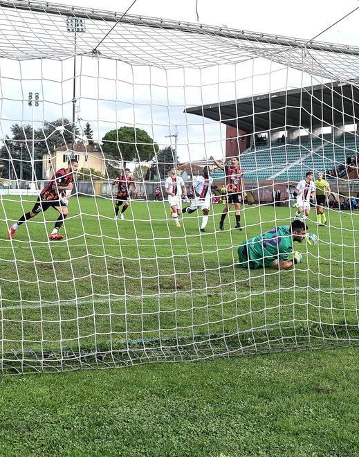 Lucchese, nel match col Gubbio potrebbe scoccare l’ora di Minala 