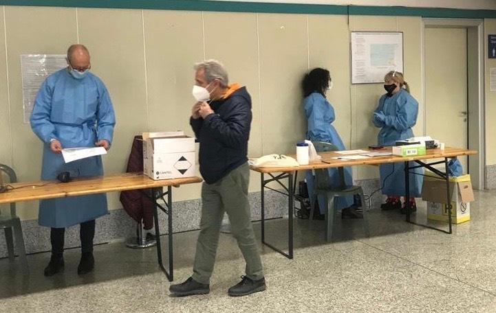 Positivi dopo Medjugorje. L’agenzia: «Nessun errore» 