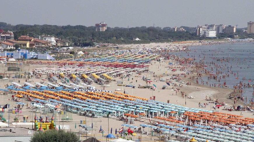 Spiagge all'asta. Balneari in fermento: «Sulle concessioni un vero esproprio, ma non molleremo»