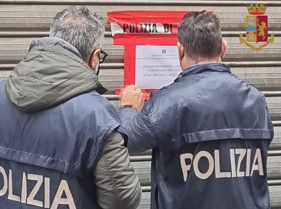 Modena. Mancato rispetto norme Covid: negozio chiuso 5 giorni dal questore