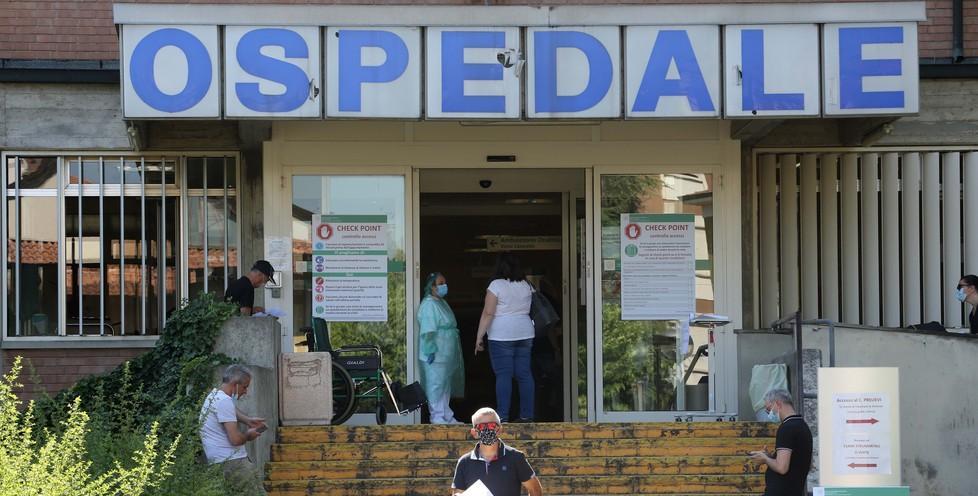 «Ospedale, risposte concrete. Dicano la data di riapertura» 