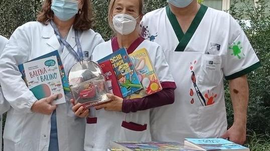 La libreria Giunti dona 400 libri alla pediatria del Misericordia