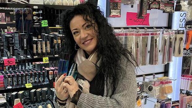 Negozio di cosmetica chiude: «Scelta inevitabile»