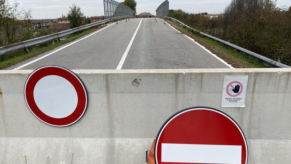 Spiragli per il ponte chiuso