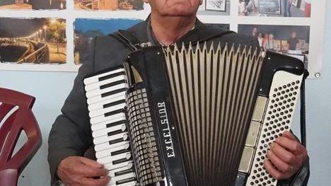 Ieri l’addio a Guido Amava ballo e musica