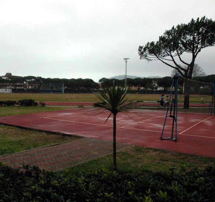 Canpo scuola da “salvare” parte una raccolta di firme