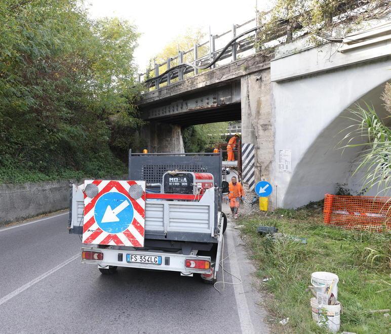 Ponte di Serravalle, stop al cantiere nel weekend 